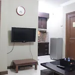 Strategic & Cozy 2Br At Majesty Apartment Near Maranatha Christian University By Travelio