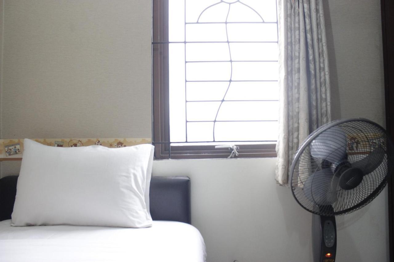 Strategic & Cozy 2br At Majesty Near Maranatha Christian By Travelio Apartemen *