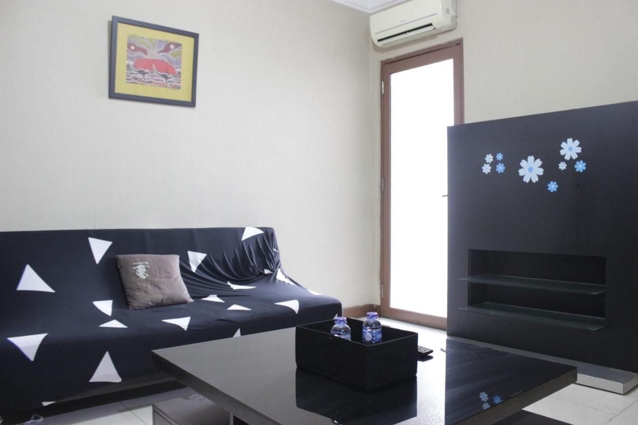 Strategic & Cozy 2br At Majesty Near Maranatha Christian By Travelio Bandung